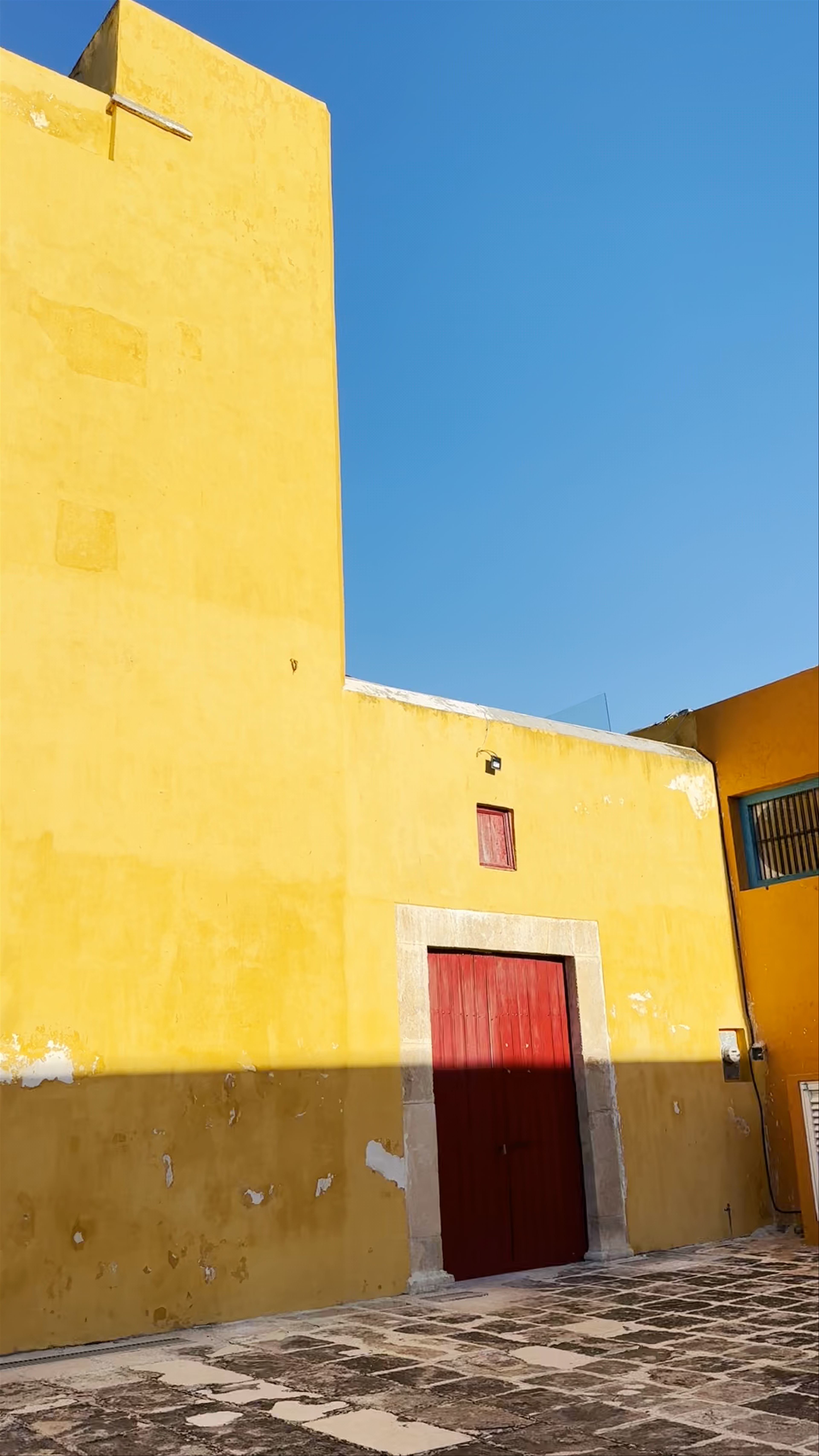 TEMPLO DEL DULCE NOMBRE DE JESÚS