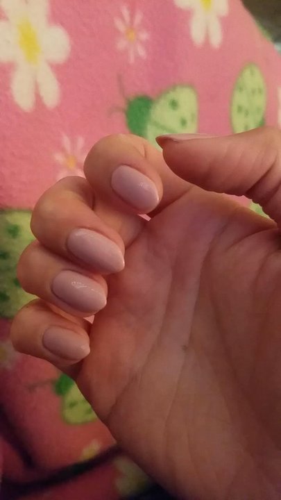 Juliet Nails - crooked thumb - Nail Salons Near Me - Los Angeles, California