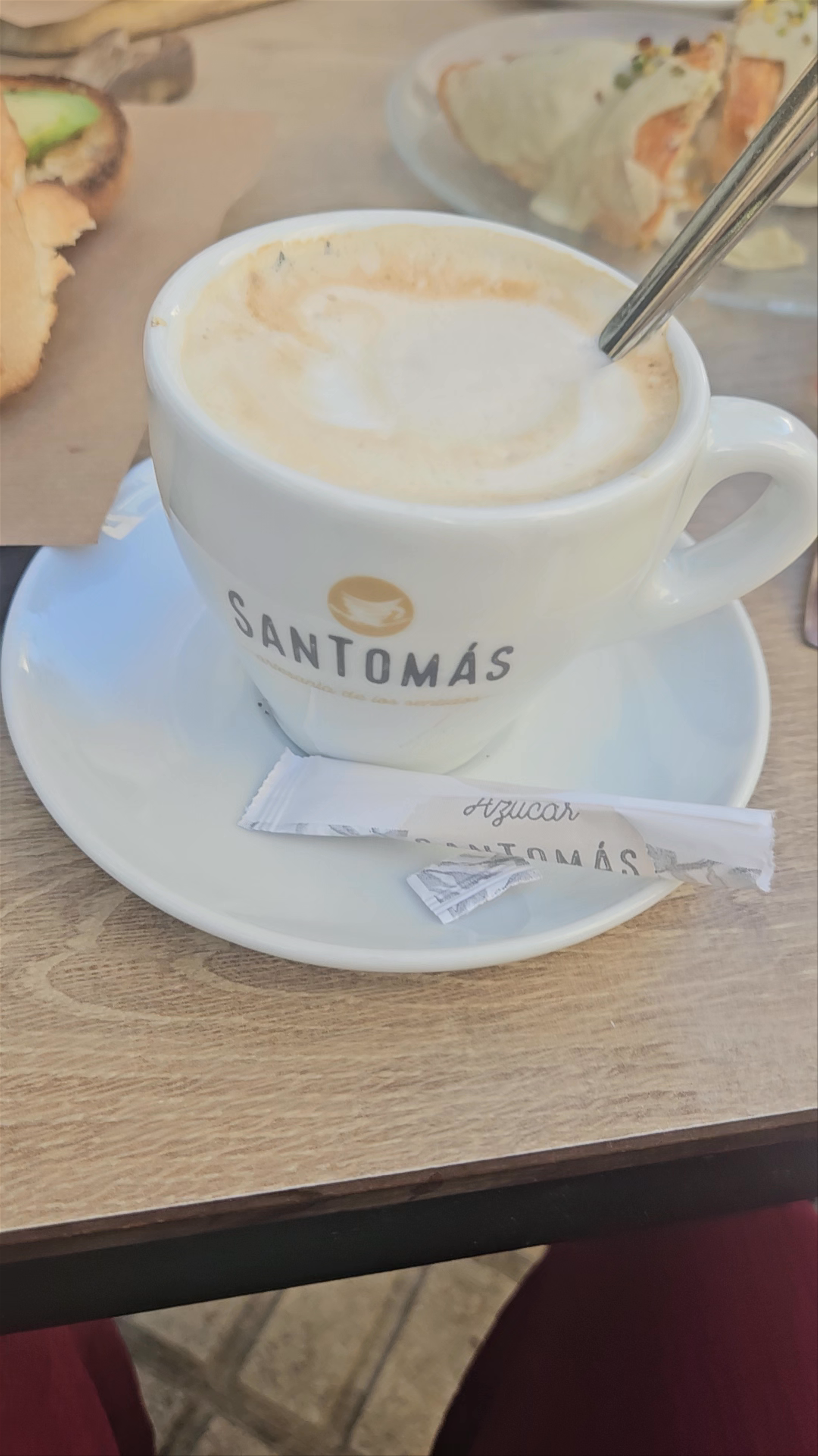 Sunny Breakfast Vibes at SanTomás Cafe in Sevilla