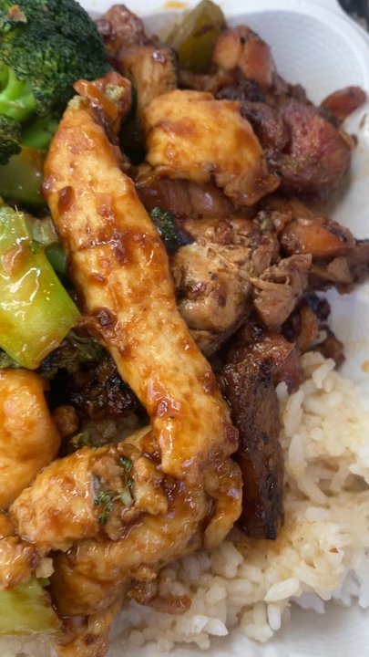Master Wok - Chinese Near Me - White Marsh, Maryland