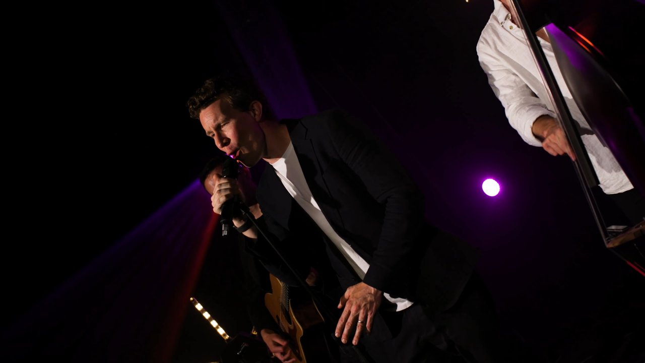 Pop Acoustic Wedding Band - Hire Three Piece Cover Band UK - video