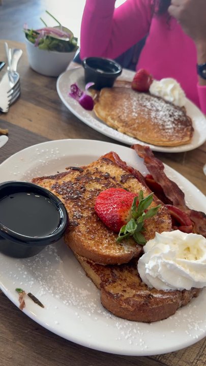 The Barnyard - Soul Food Near Me - Farmingdale, New York