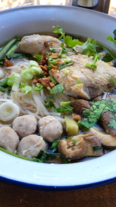 Mae Sri - Thai Brunch! - Thai Near Me - Montreal, Quebec