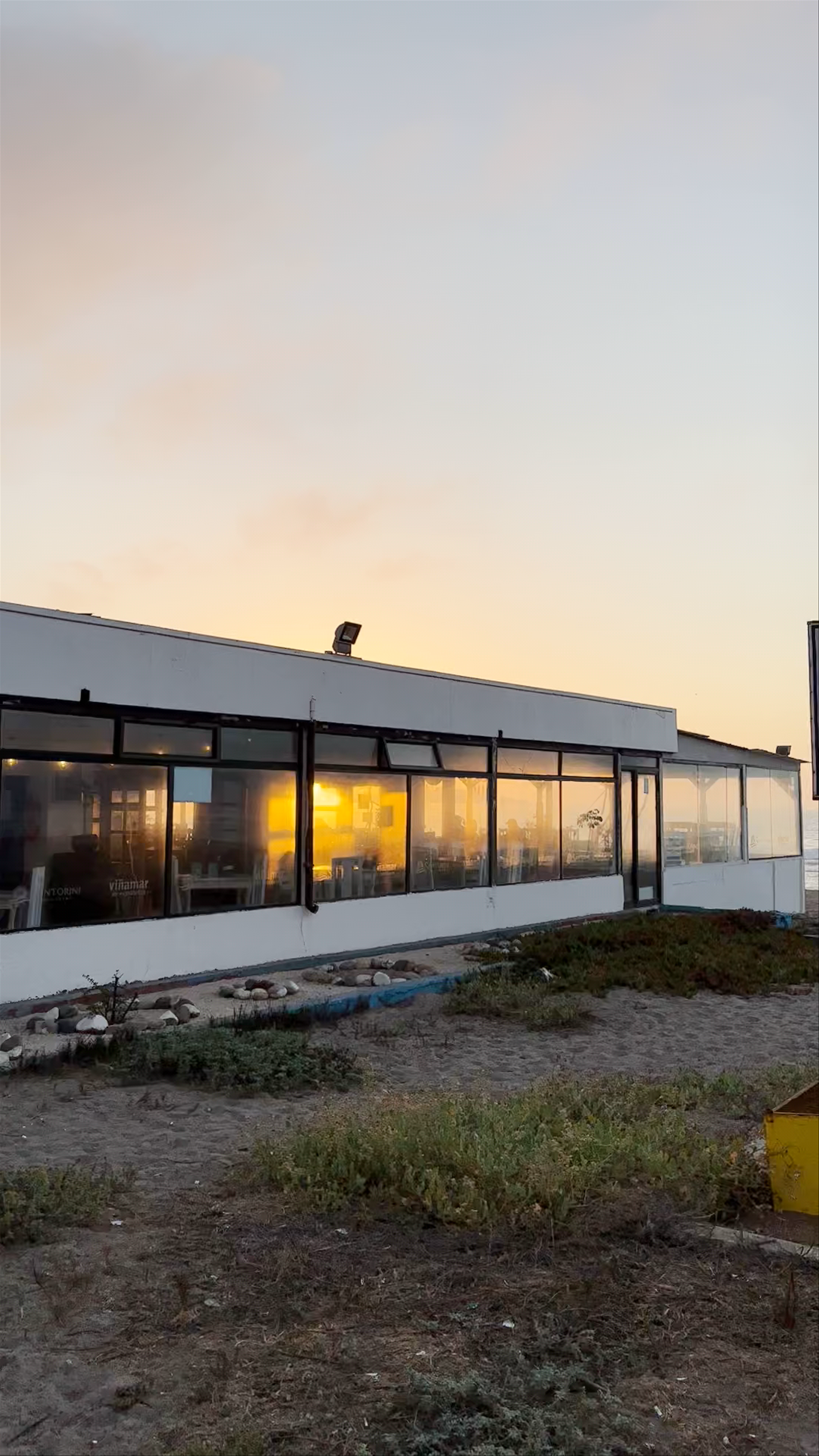 Santorini Restaurant - Avenida del Mar