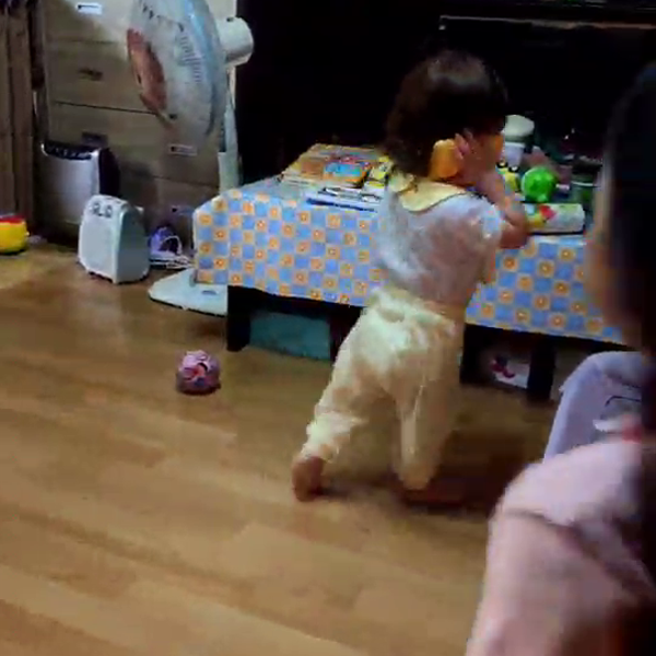 黃弟弟1歲5個月