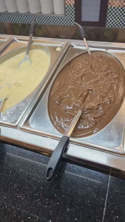 Oasis Buffet - Buffets Near Me - Hesperia, California