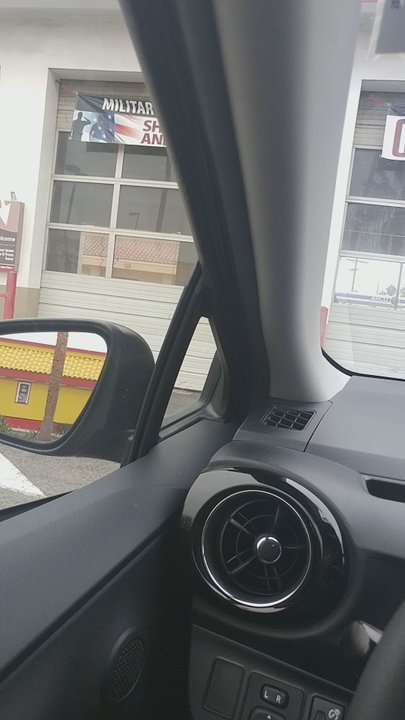 Jiffy Lube - Doors finally opened at 7:18am. Website says they open at 7am!!! - Oil Change Stations Near Me - Oceanside, California