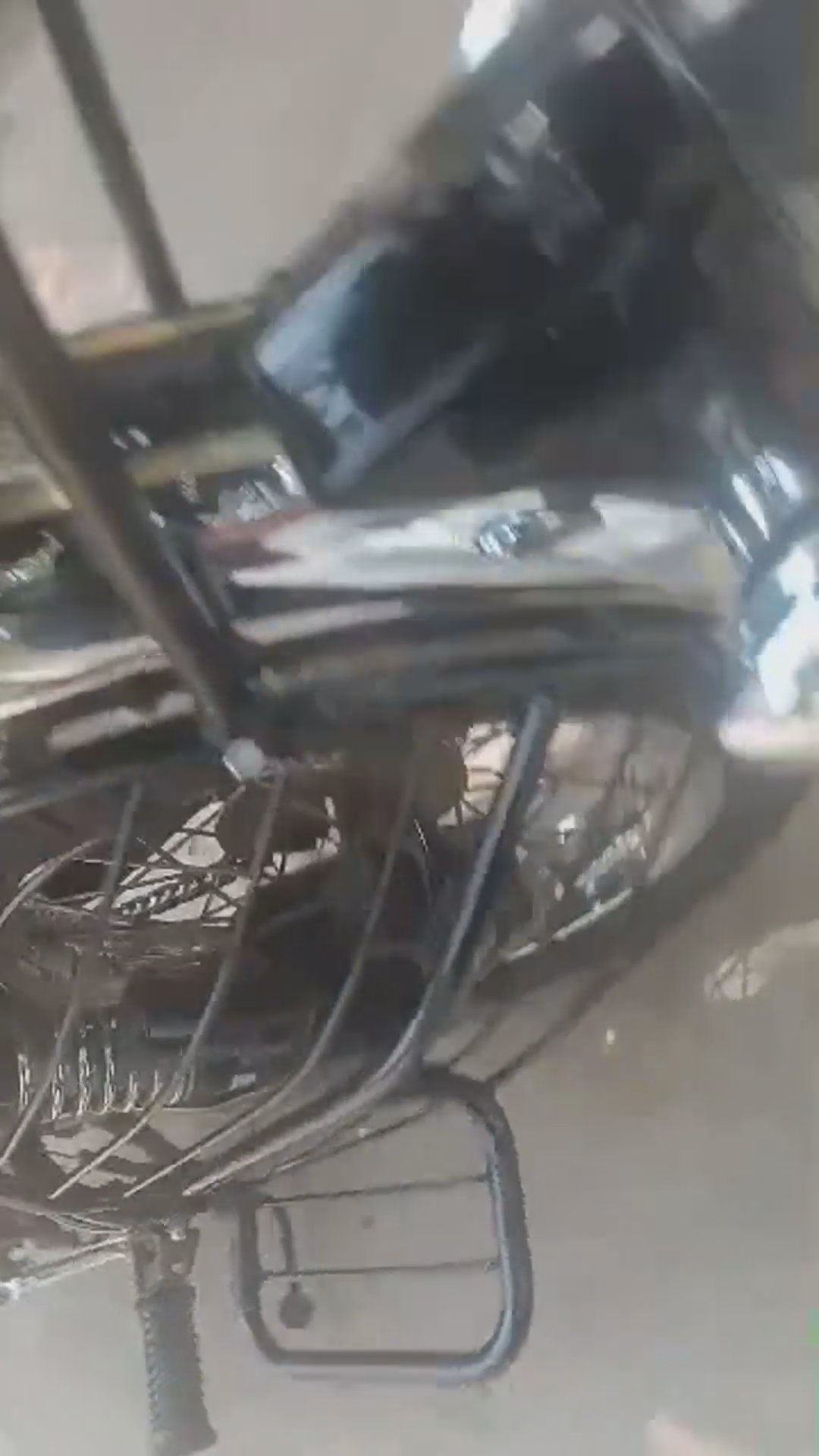 Walk-around video thumbnail