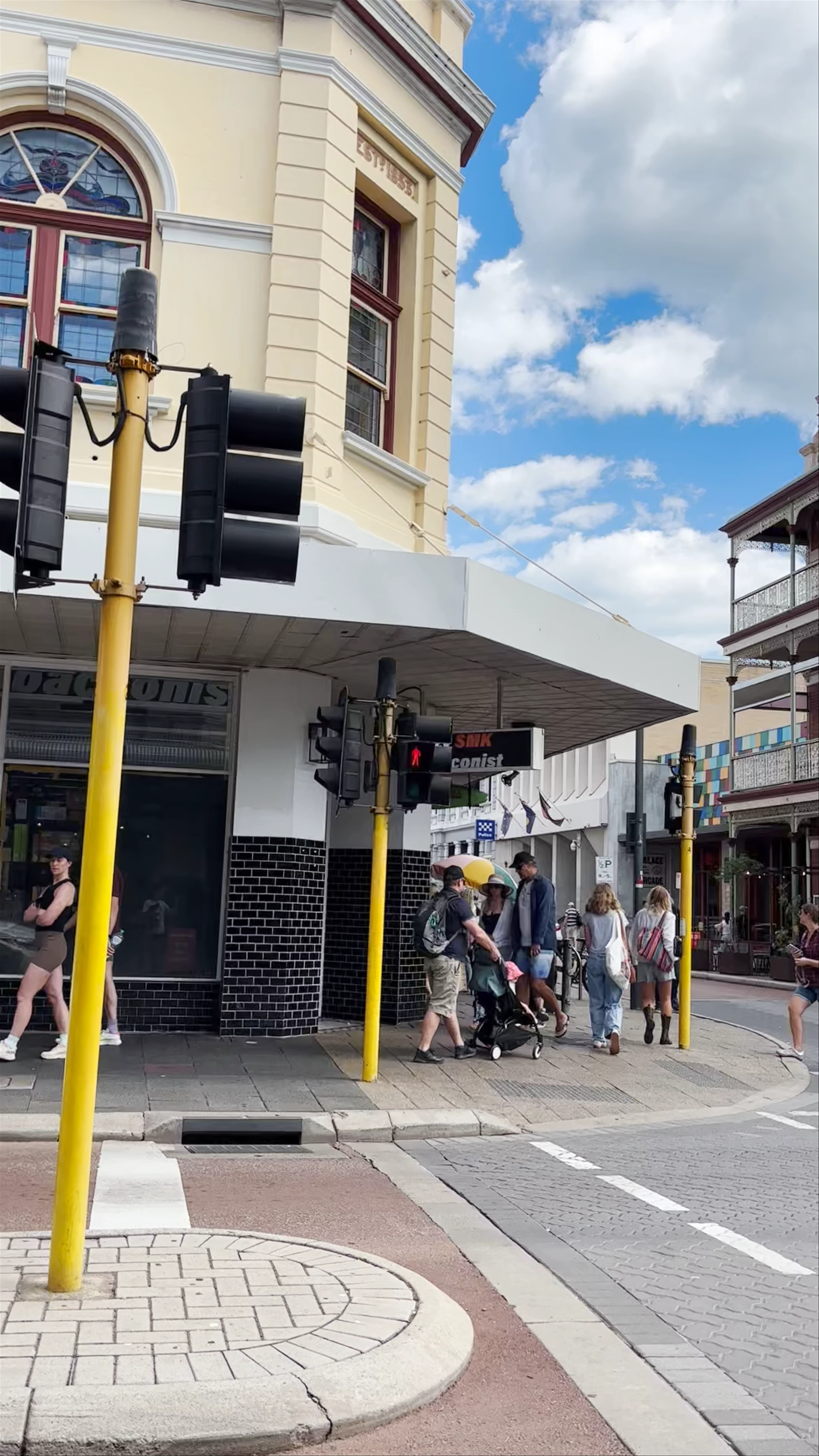 National Hotel, High Street, Fremantle
