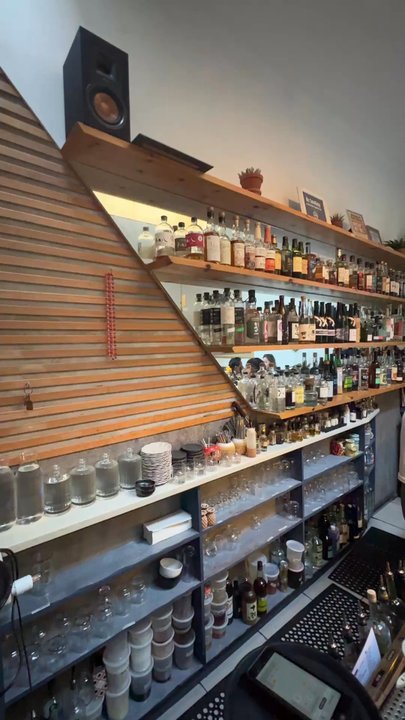 The Hidden Pearl - Inside view - Cocktail Bars Near Me - Brooklyn, New York