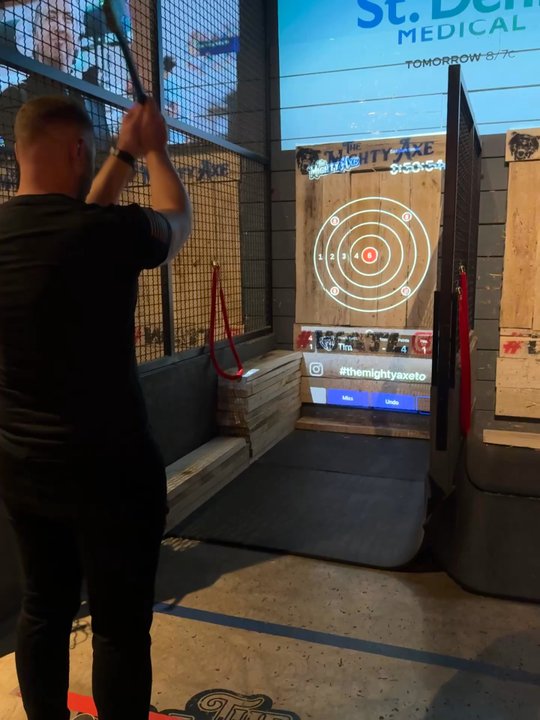 The Mighty Axe - Phoenix - Nailed it ! - Axe Throwing Near Me - Phoenix, Arizona