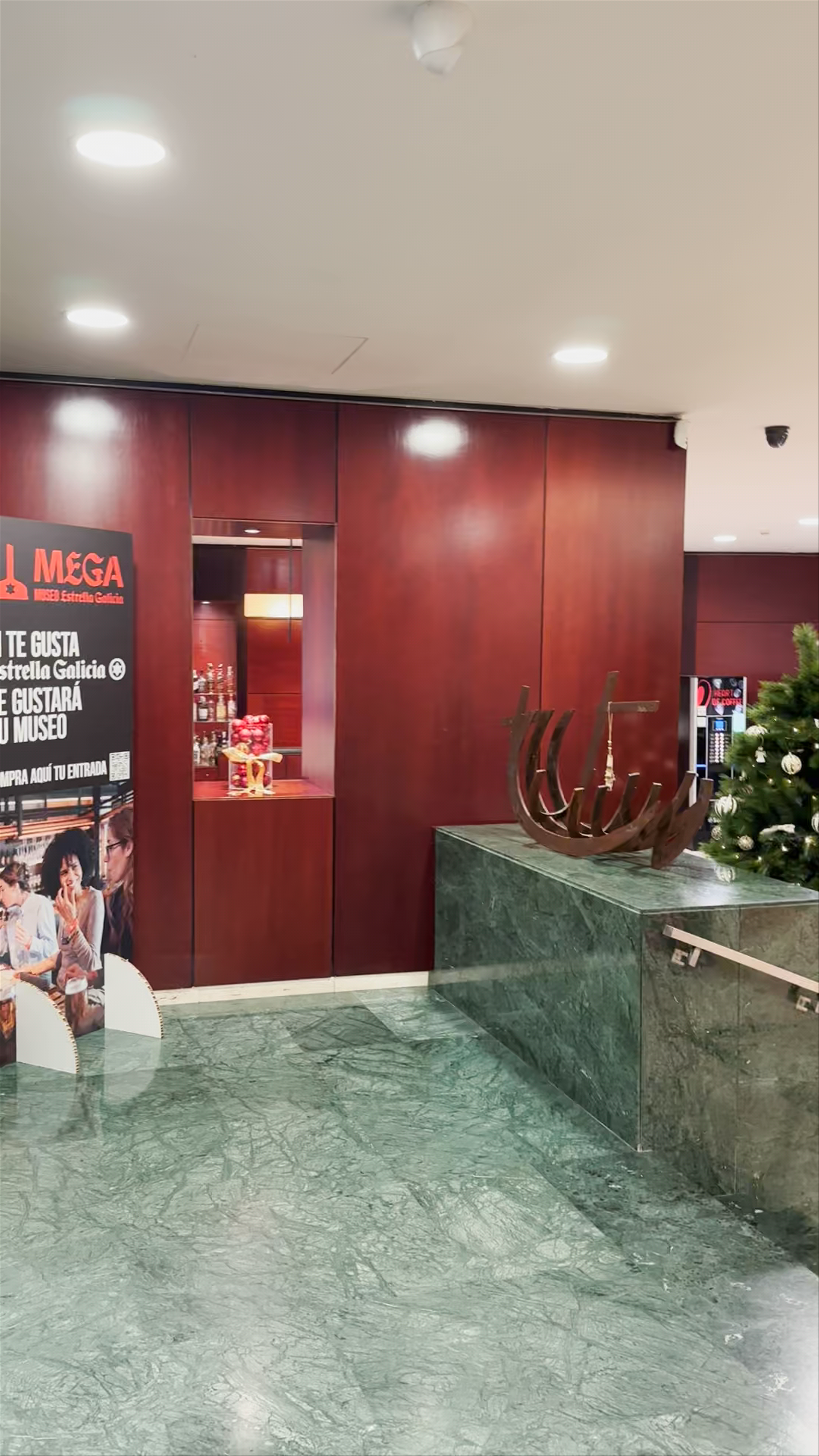 Eurostars Cidade da Coruña Hotel Tour – Elegant Comfort in A Coruña, Spain
