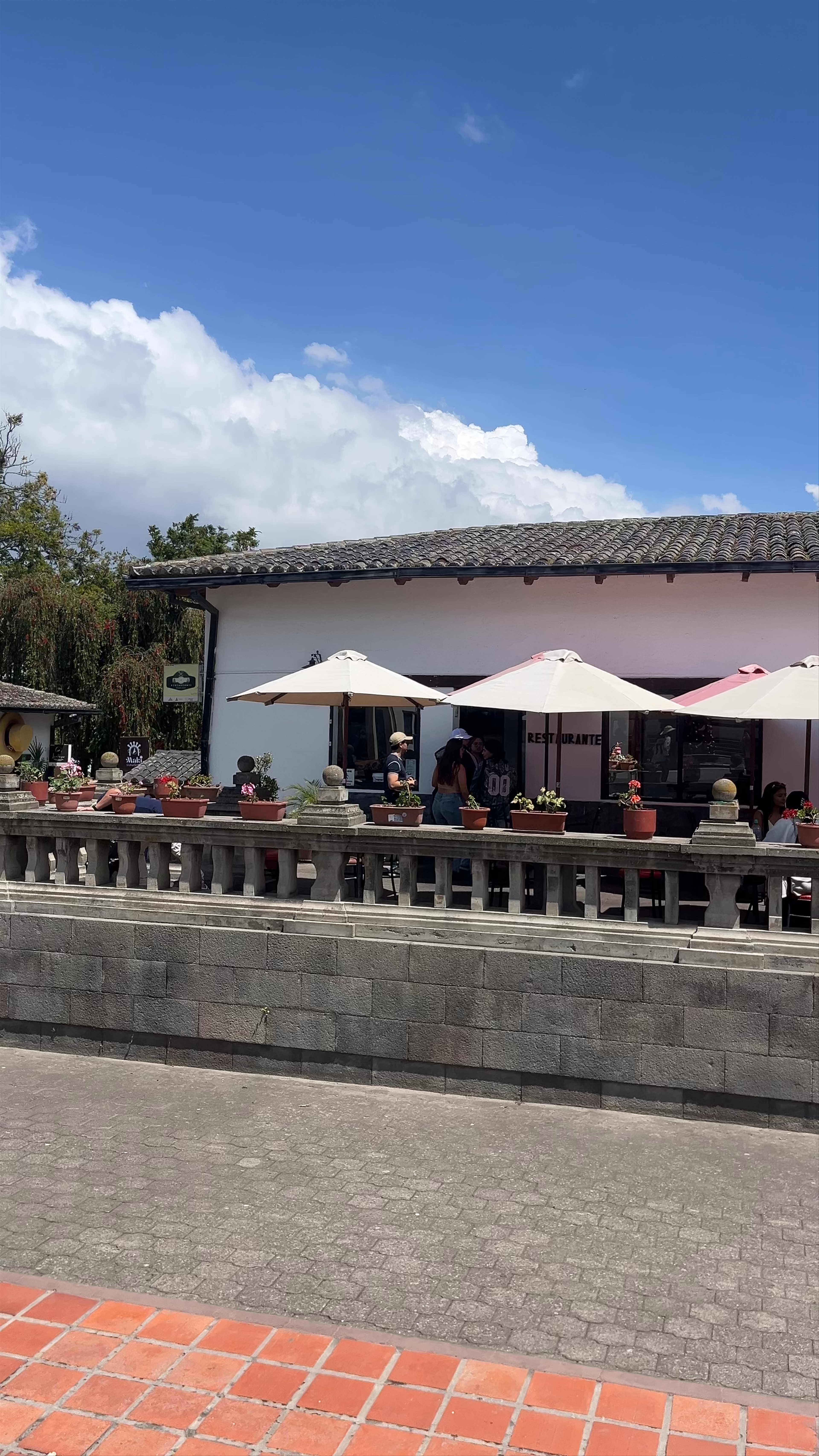 Iglesia Mitad del Mundo