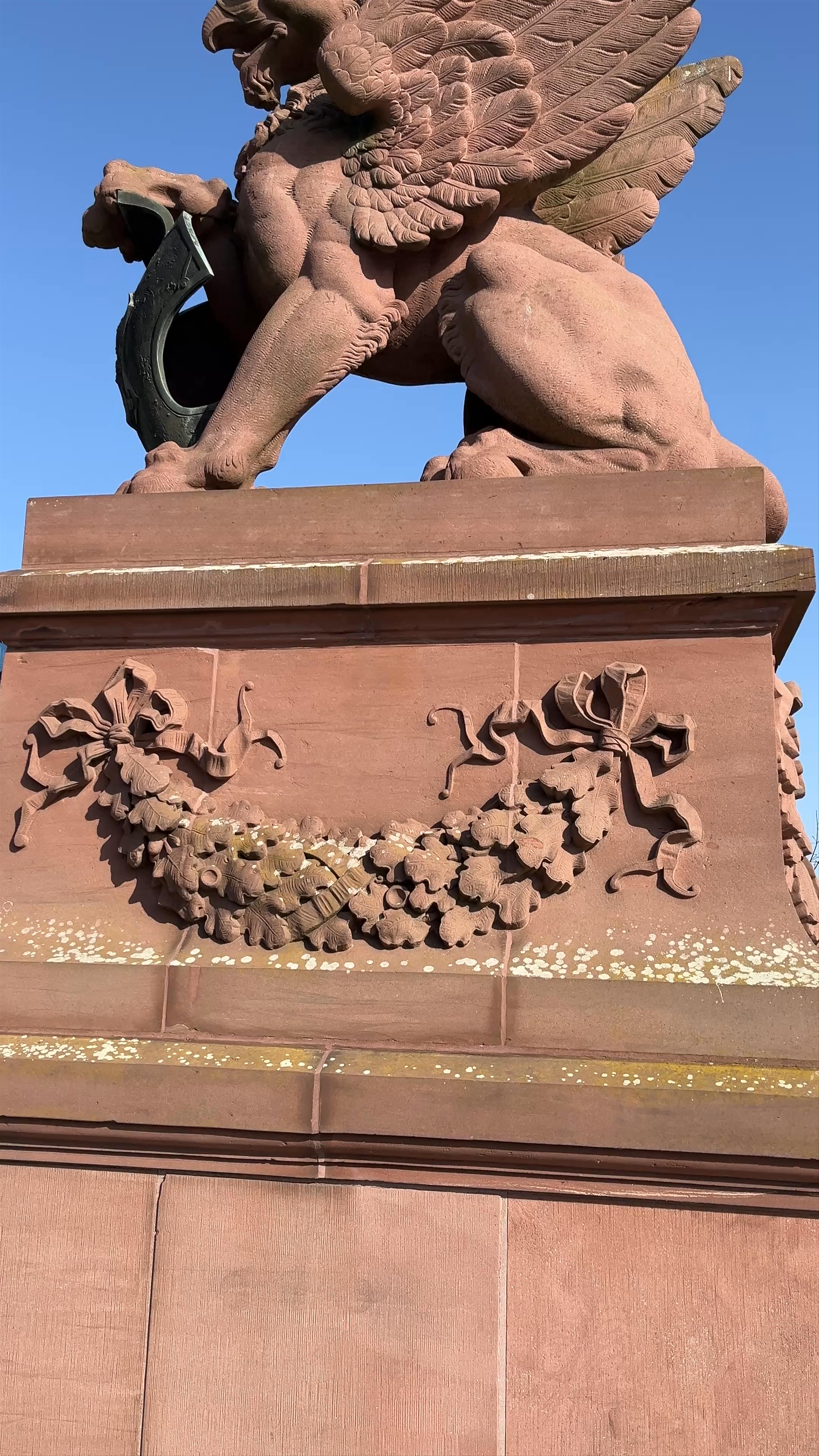 Moltkebrücke: Berlin’s Historic Winged Griffin Statue and Riverside Walk