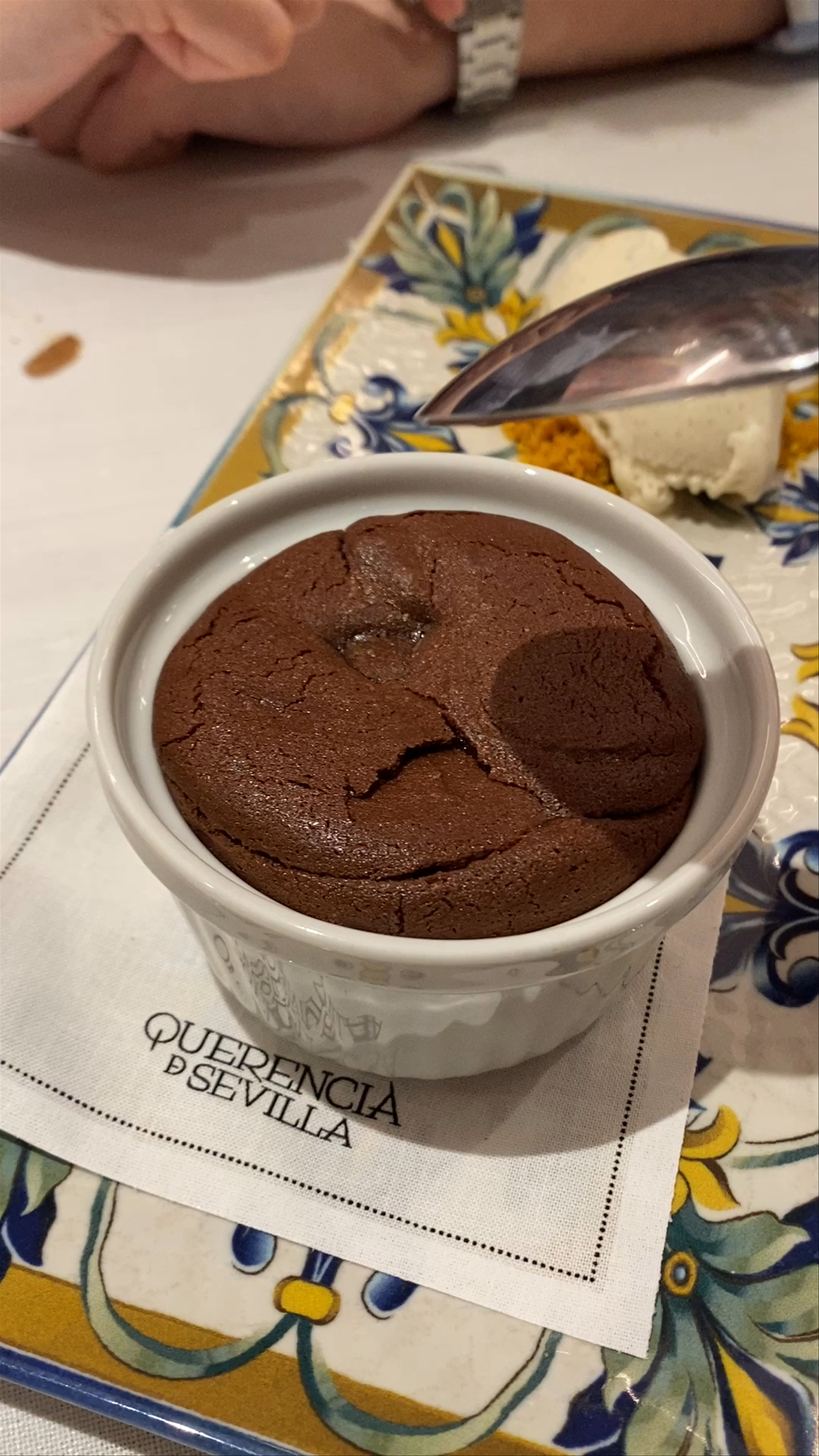 Indulgent Chocolate Soufflé Experience at Restaurante La Maestría de Querencia, Sevilla
