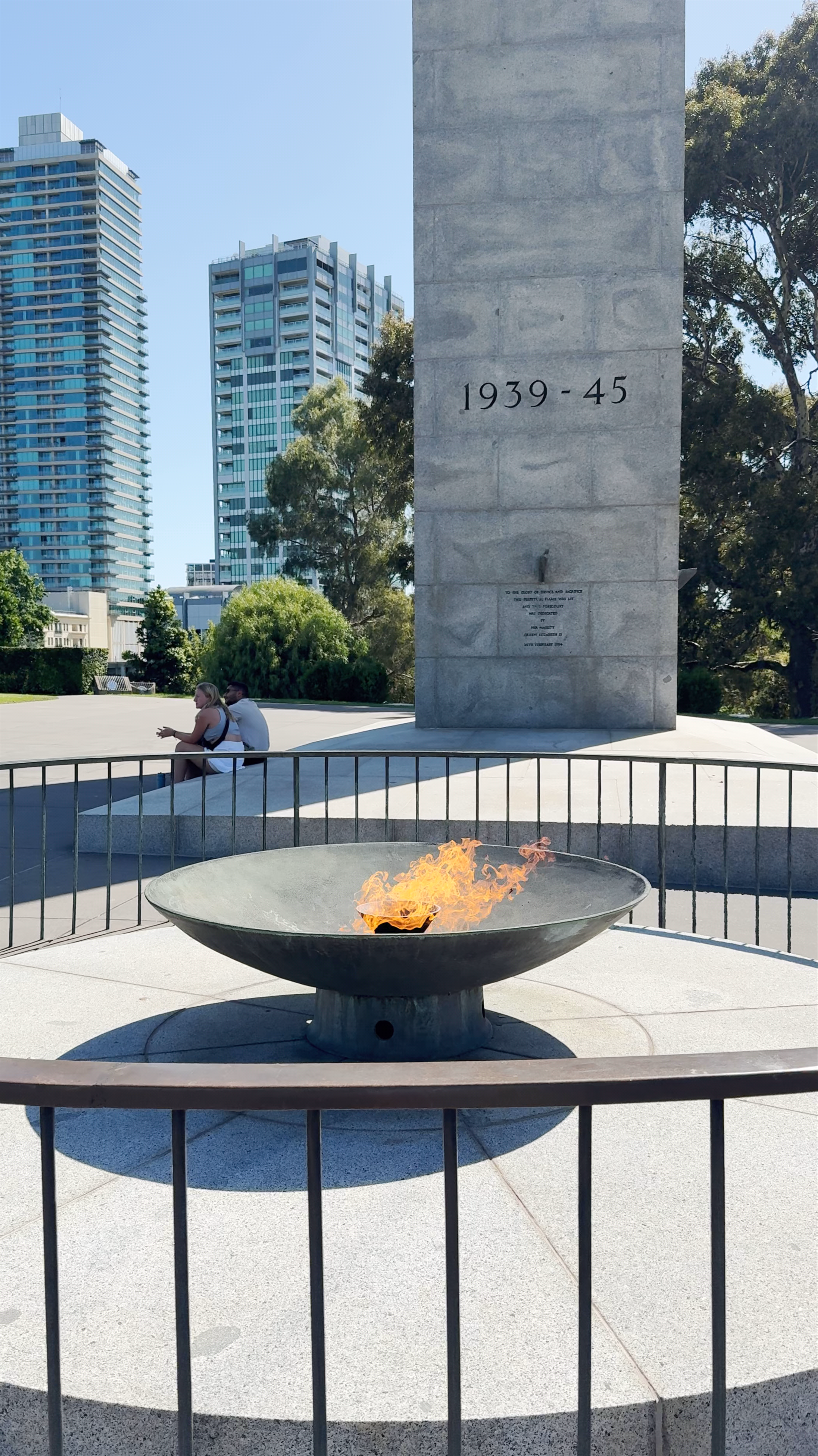 Monument of Remembrance, Melbourne - A Reflective Tribute to WWII