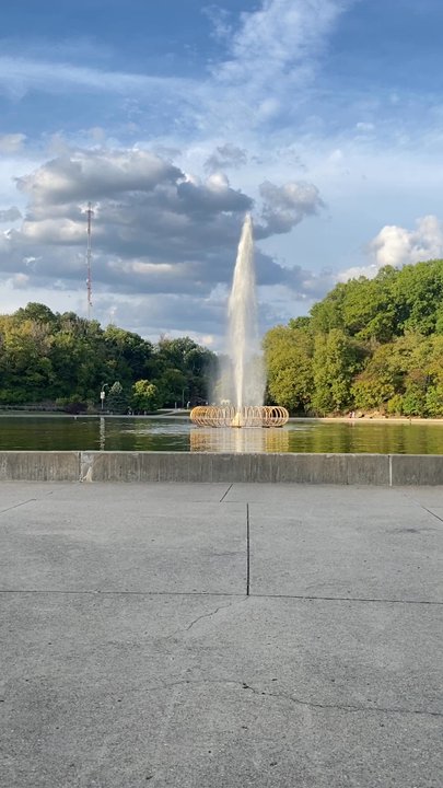 Eden Park - Beautiful fountain, sound was so calming - Parks Near Me - Cincinnati, Ohio