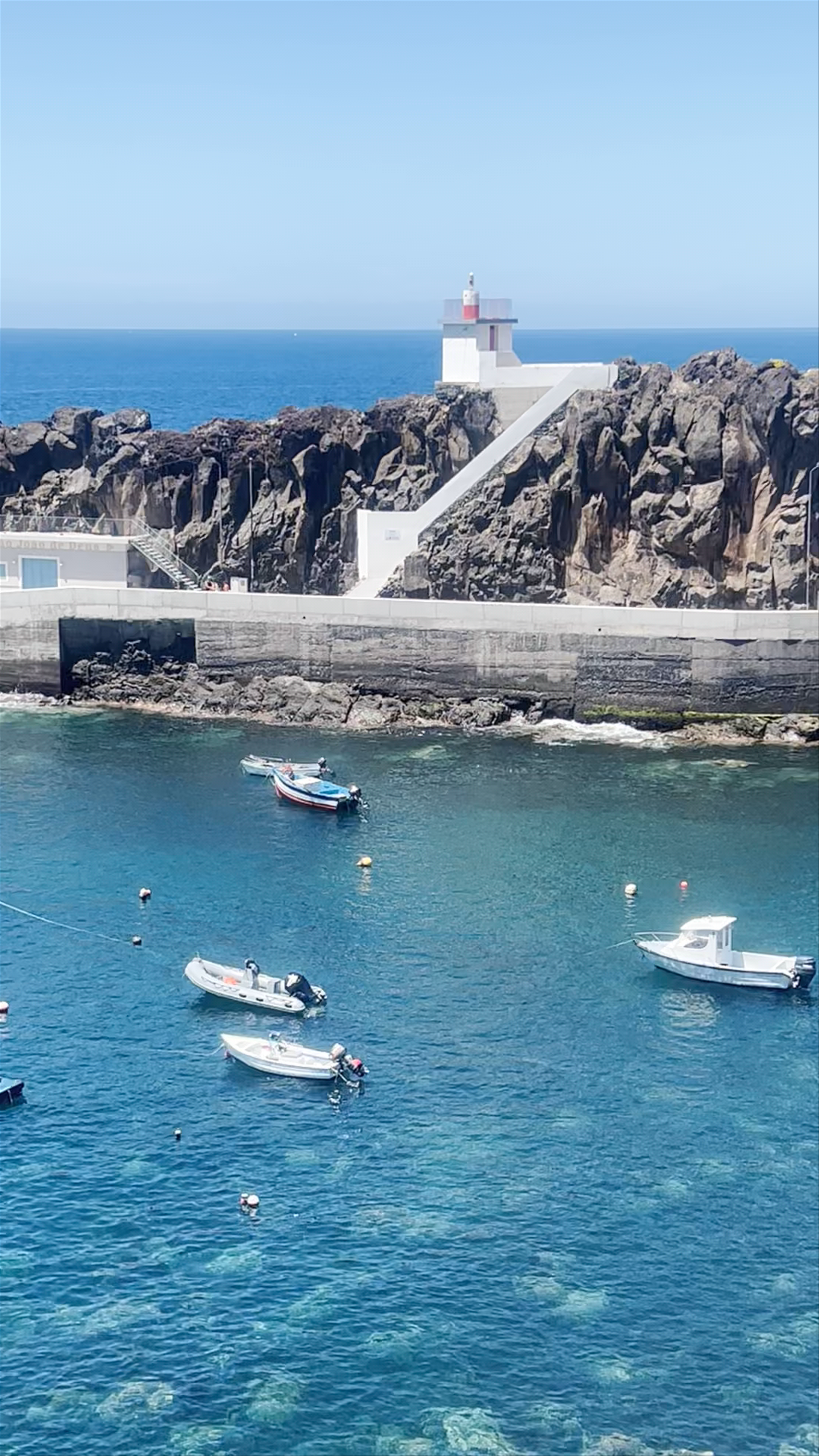 Serene Lighthouse Haven at Câmara de Lobos, Madeira