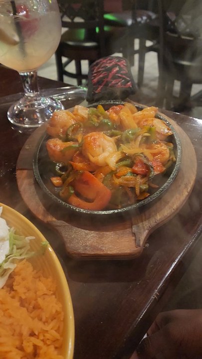 Salsa's Mexican Grill - Shrimp fajitas - Mexican Near Me - Warner Robins, Georgia