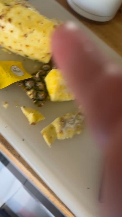 ALDI - I they refrigerate the pineapples for a while. Before enter to the store. This is happening with my avocados also. - Grocery Near Me - Tampa, Florida