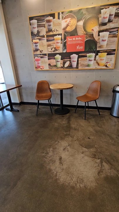 7 Leaves Cafe - Inside of the place - Coffee & Tea Near Me - Tustin, California