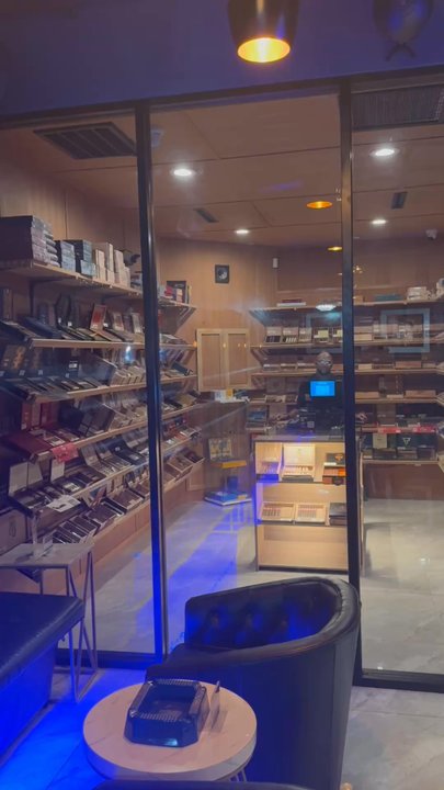 A1-Cigar Bar - Cigar Bars Near Me - Houston, Texas