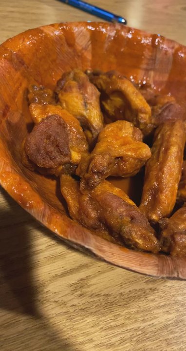 Wendell's - I love these wings! - Chicken Wings Near Me - Norton, Massachusetts