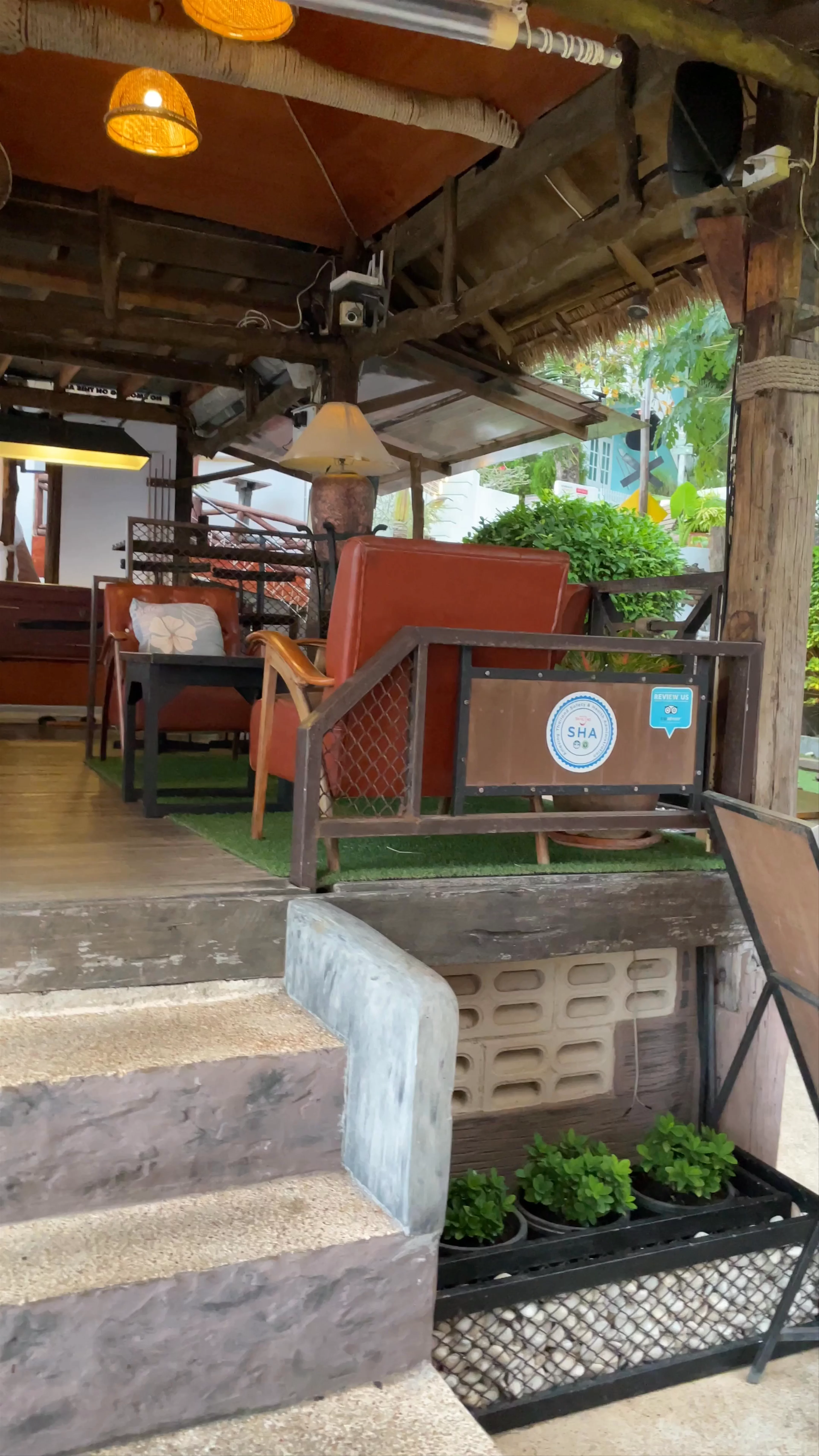 Seaside Bar & Restaurant