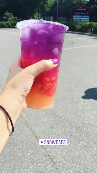 Snowdaes - LST lemonade strawberry tea - limited time only! Please make it PERMANENT! - Desserts Near Me - Lowell, Massachusetts