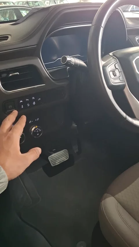 جي ام سي يوكن SLE 2022