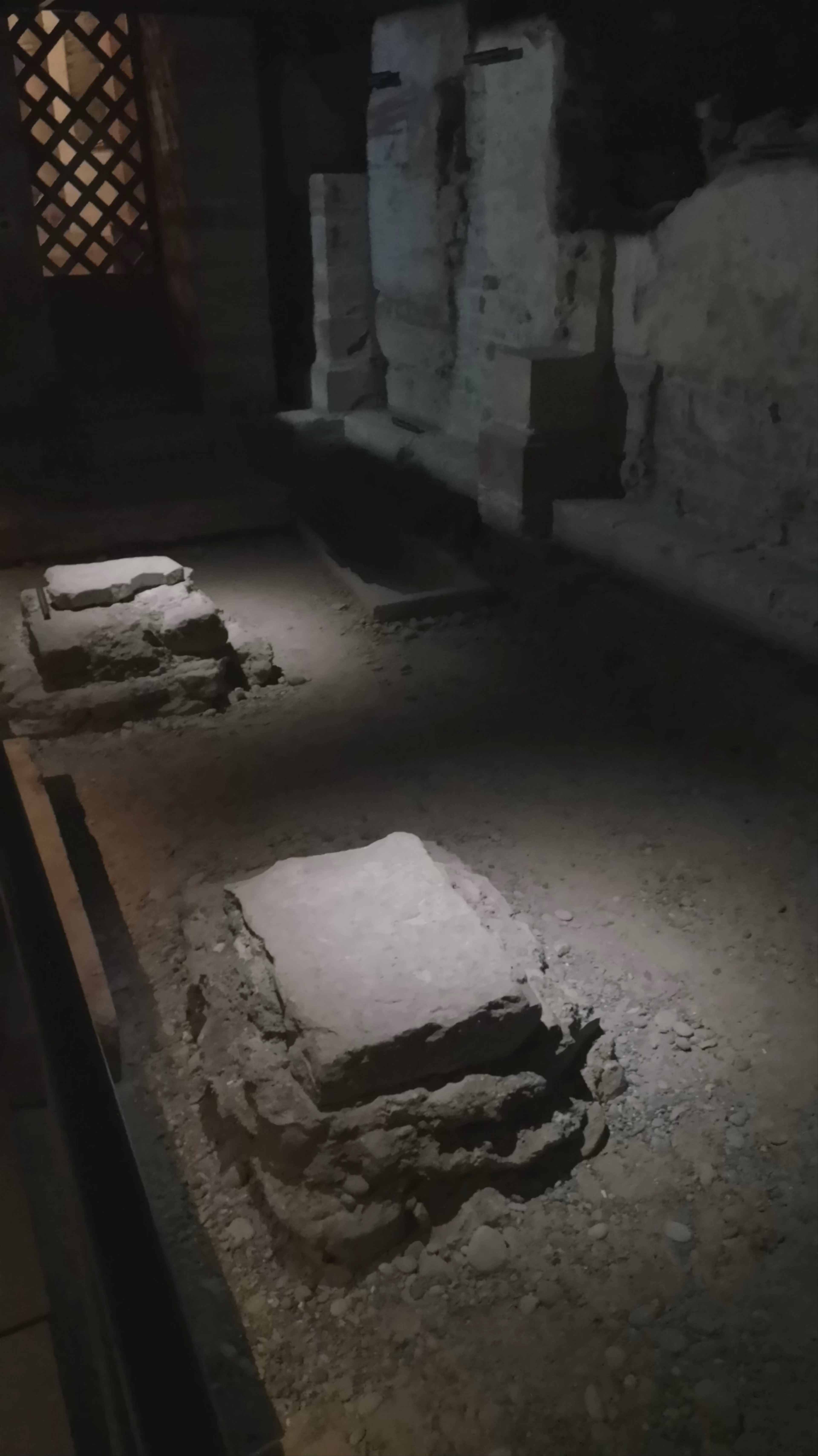 Karolingische Aussenkrypta