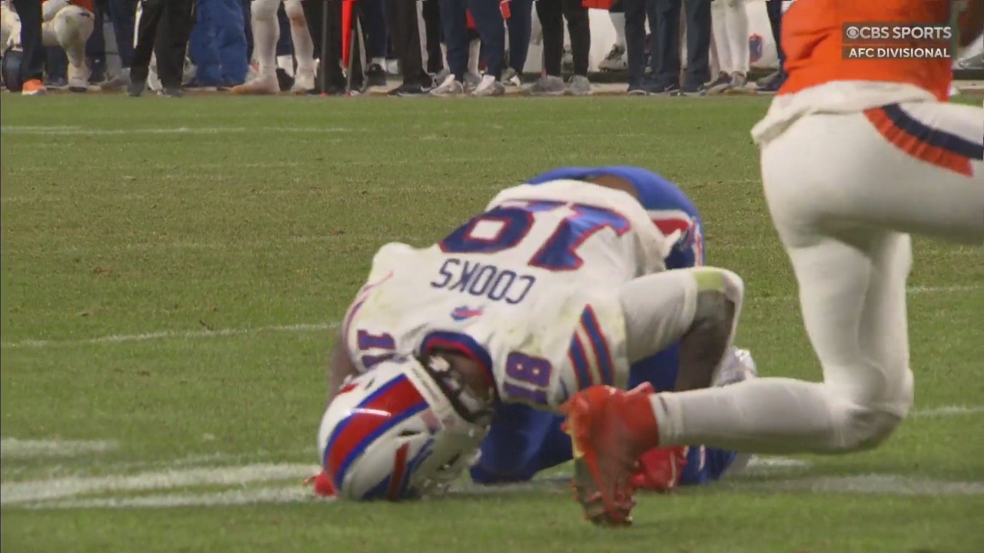 YOU MAKE THE CALL: Broncos vs Bill in OT to go to the AFC Championship - Who made the catch?