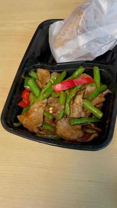 Siam Spice - Short vid of my DELISH to-go carryout lunch. Spicy String Bean (Beef) $13 Lunch Special, Siam Steak entree $18, 1 order spring rolls (4) - Thai Near Me - Sterling, Virginia