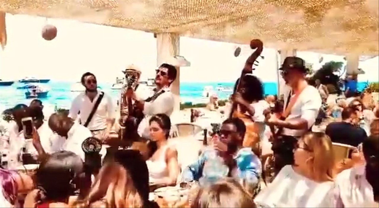 The Artists @ La Guerite Restaurant Cannes - video