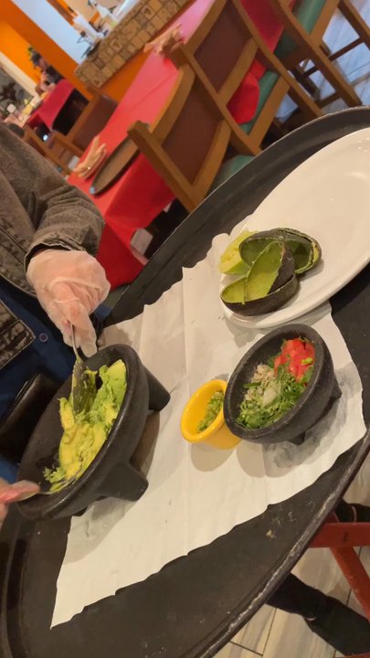 Acapulco Restaurant & Cantina - Guacamole made tableside - Mexican Near Me - Glendale, California