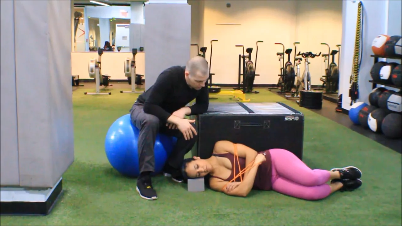 Shoulder Internal Rotator (Subscapularis) Isolated Activation