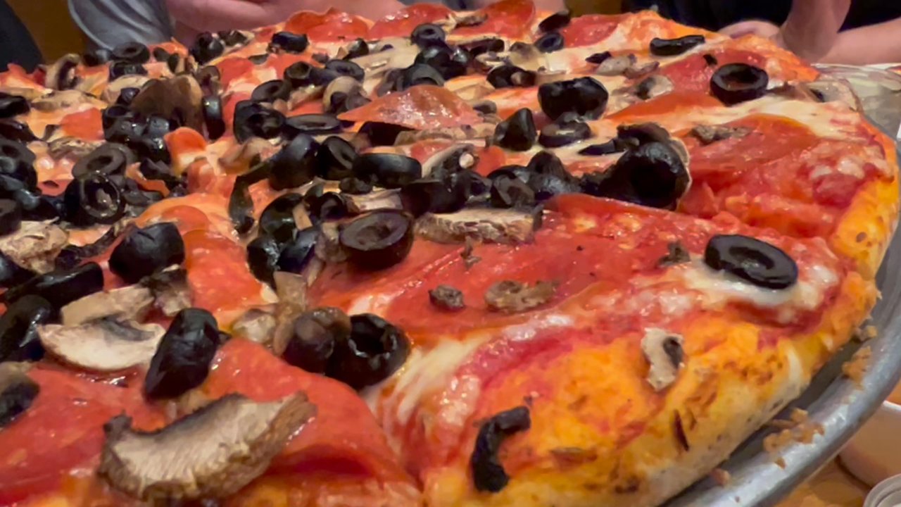 Michelangelo's Pizzeria - Yum! - Pizza Near Me - Clovis, California