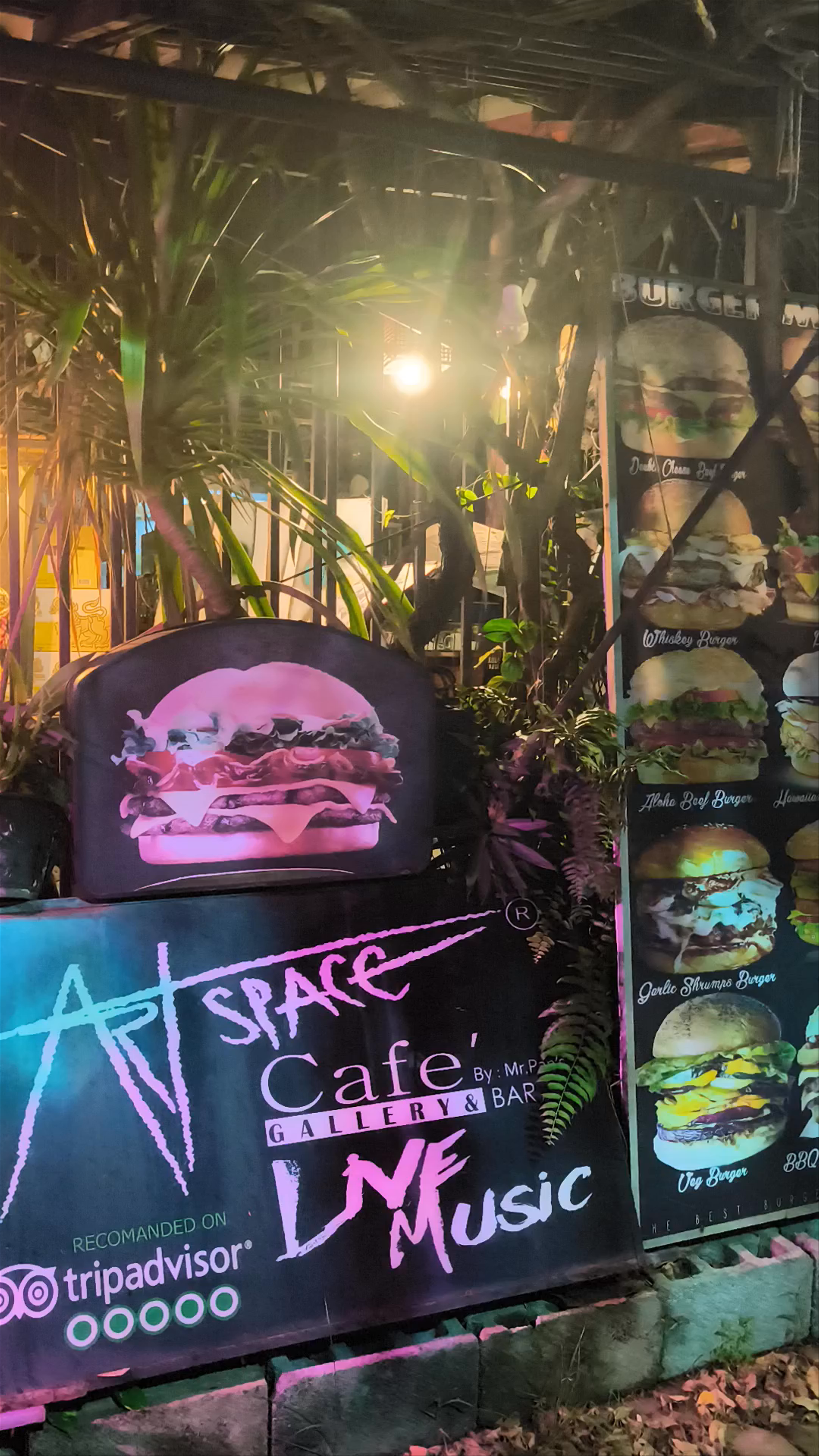 Art space cafe Kade Kwan Road