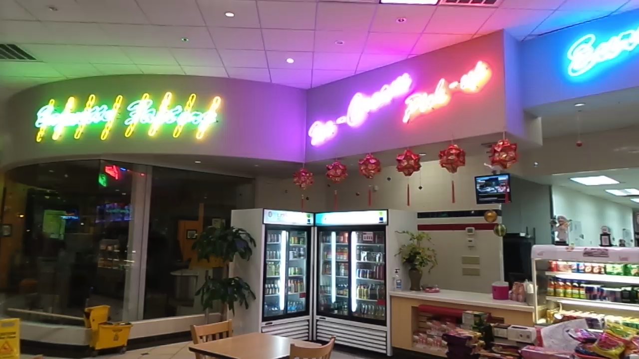 Lee's Sandwiches - Vietnamese Near Me - Garland, Texas