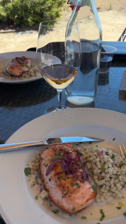 Calcareous Vineyard - Wine Tasting Room Near Me - Paso Robles, California
