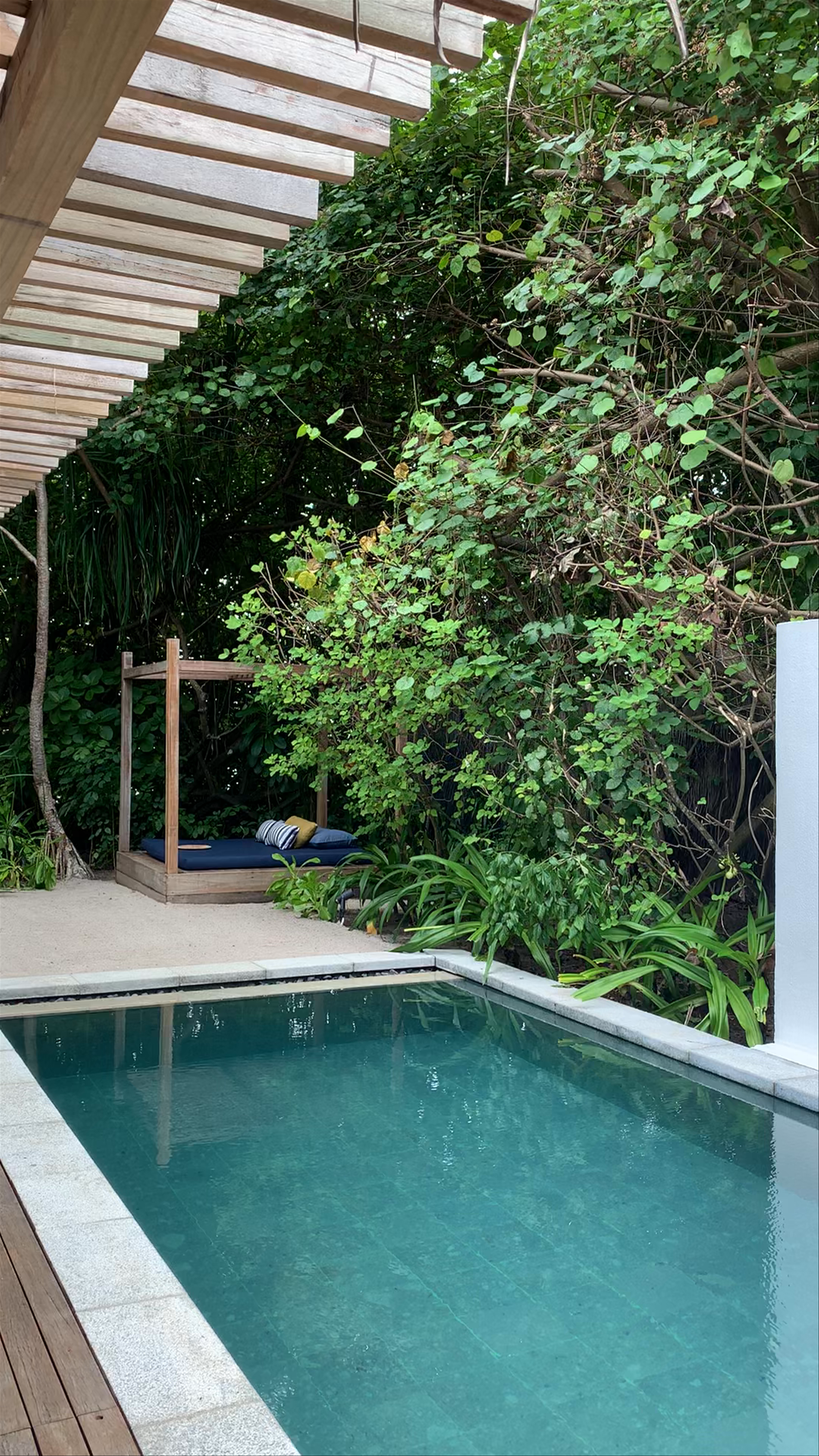 Raffles Maldives Meradhoo Resort