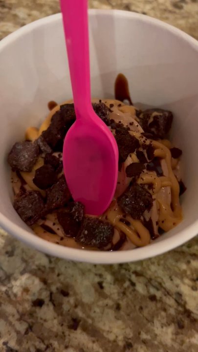 Yogurt Beach - 11/18/23 dessert before dinner - Ice Cream & Frozen Yogurt Near Me - Reno, Nevada