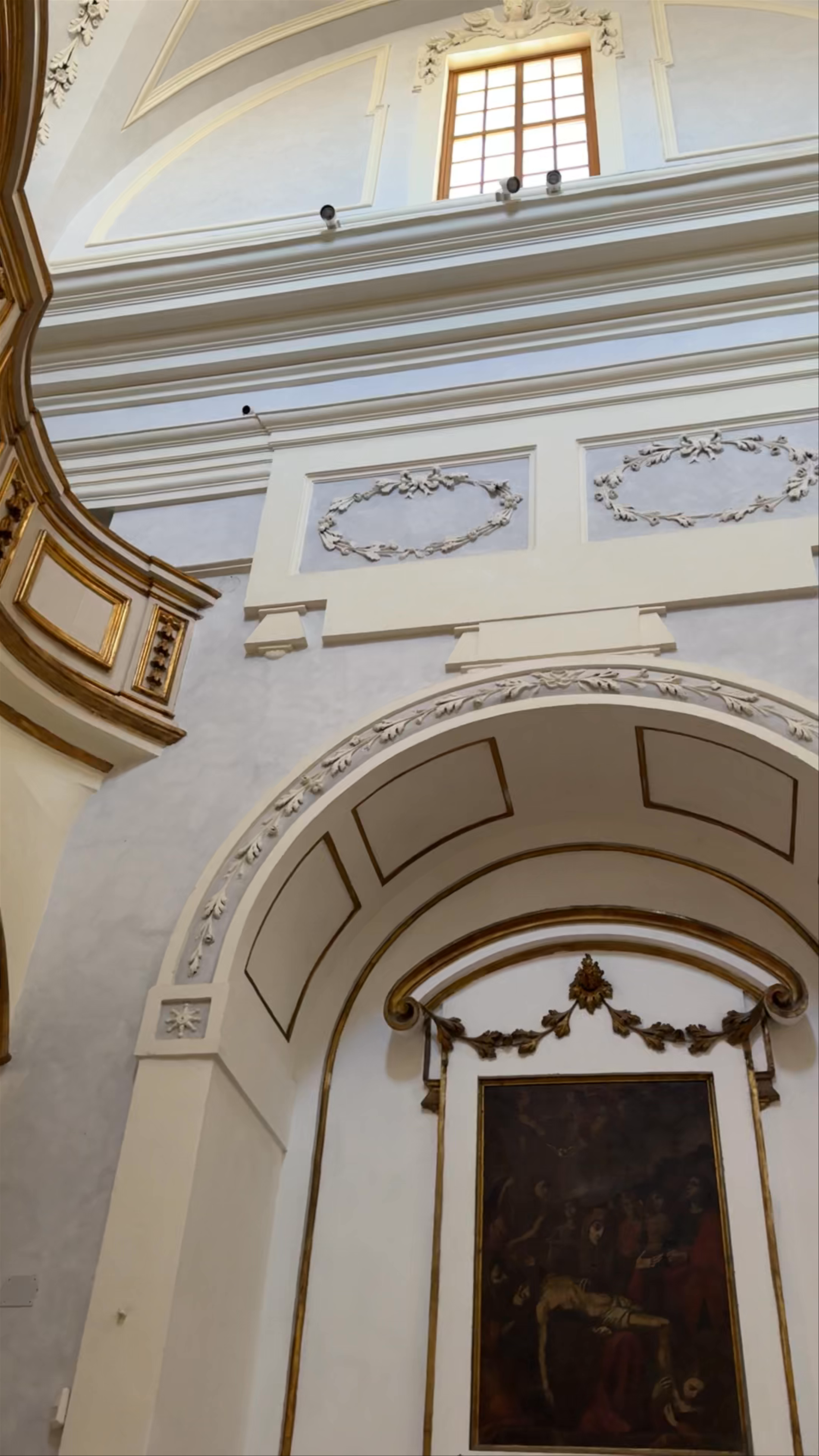 Chiesa di Santa Maria del Suffragio: Baroque Beauty in Monopoli