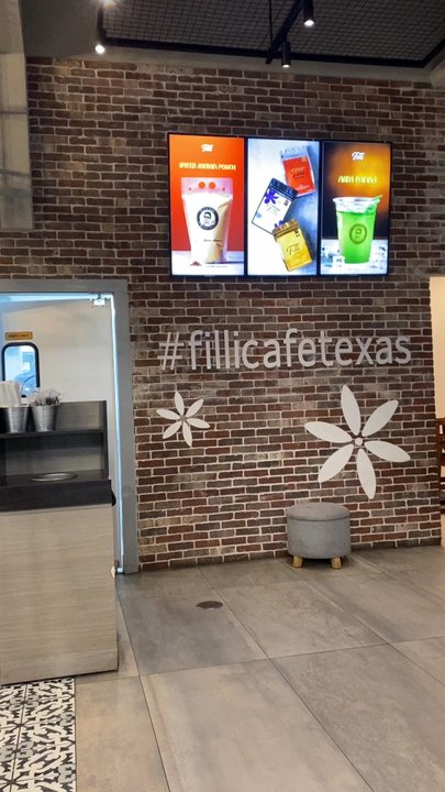 Filli Cafe - Cafes Near Me - Sugar Land, Texas
