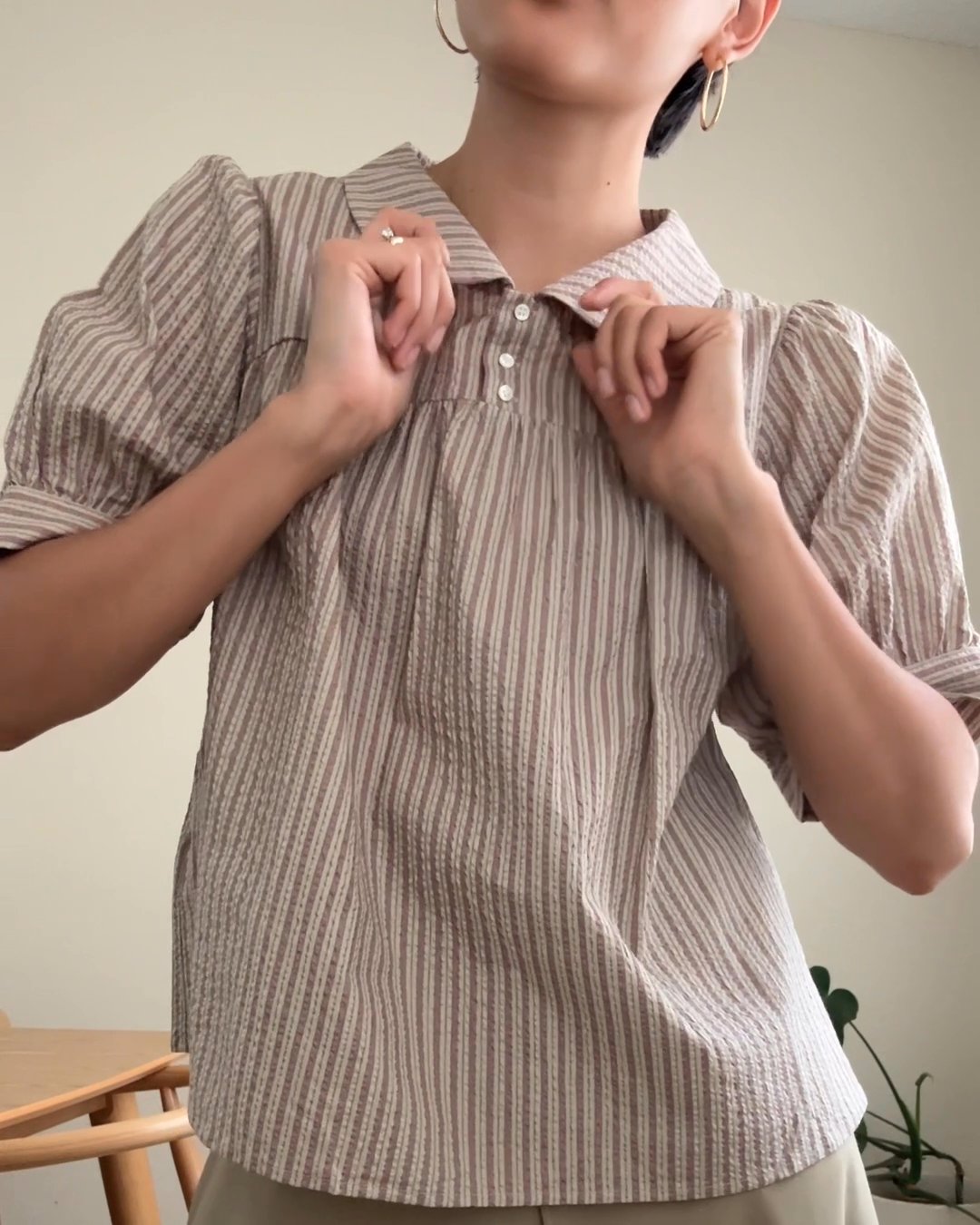 新品　STINA closet スティナgingham puff blouse 新品 STINA closet スティナgingham puff blouse - メルカリ