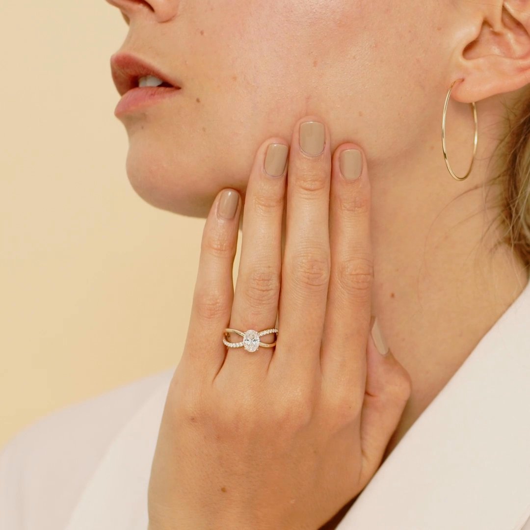 The Duet | Oval | 14k | Rose Gold | bandAccent: Plain | diamondOrientation: vertical | caratWeight: other