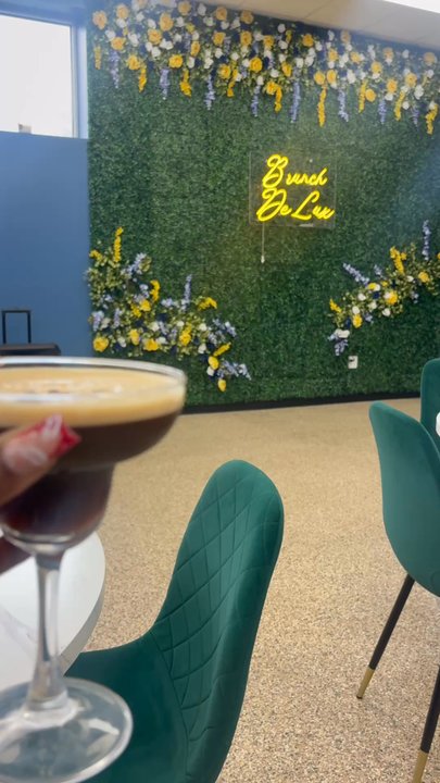 Brunch De Lux - Cheers! Such a cute place with great vibes and great food. - Coffee & Tea Near Me - Cincinnati, Ohio