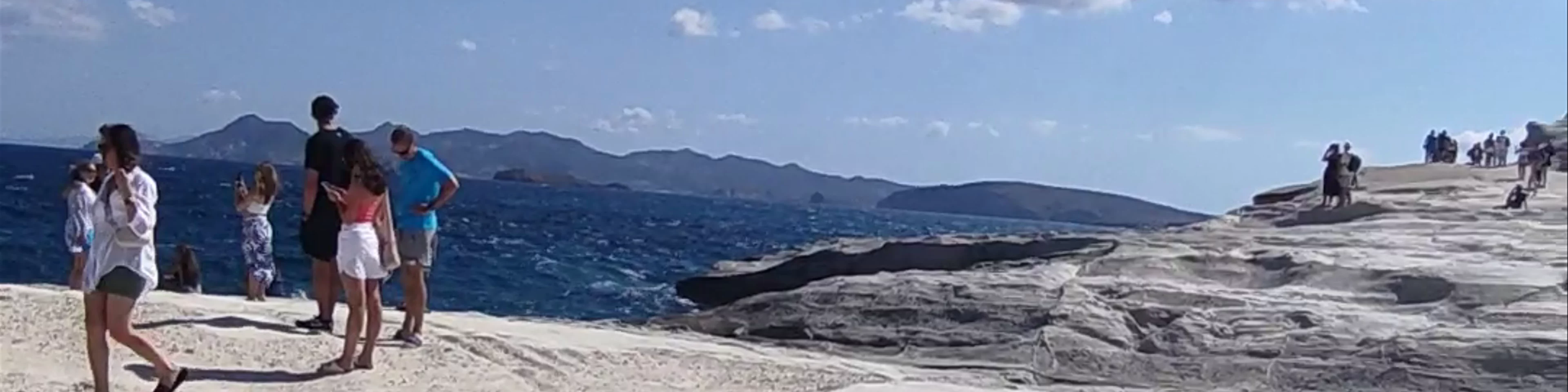 Sarakiniko Beach