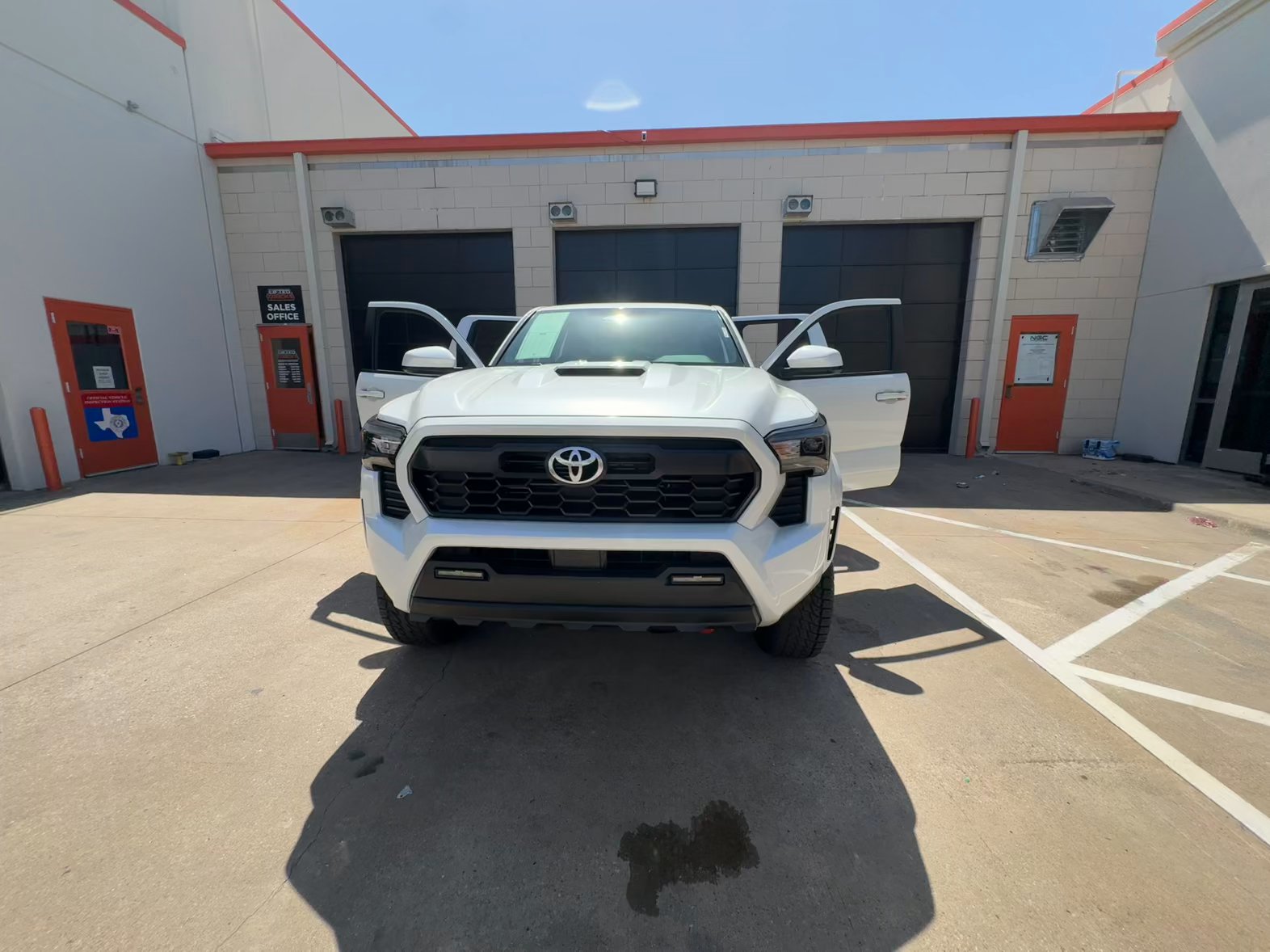 Lifted Trucks - #TX11162 - 2025 Toyota Tacoma TRD Sport Double Cab
