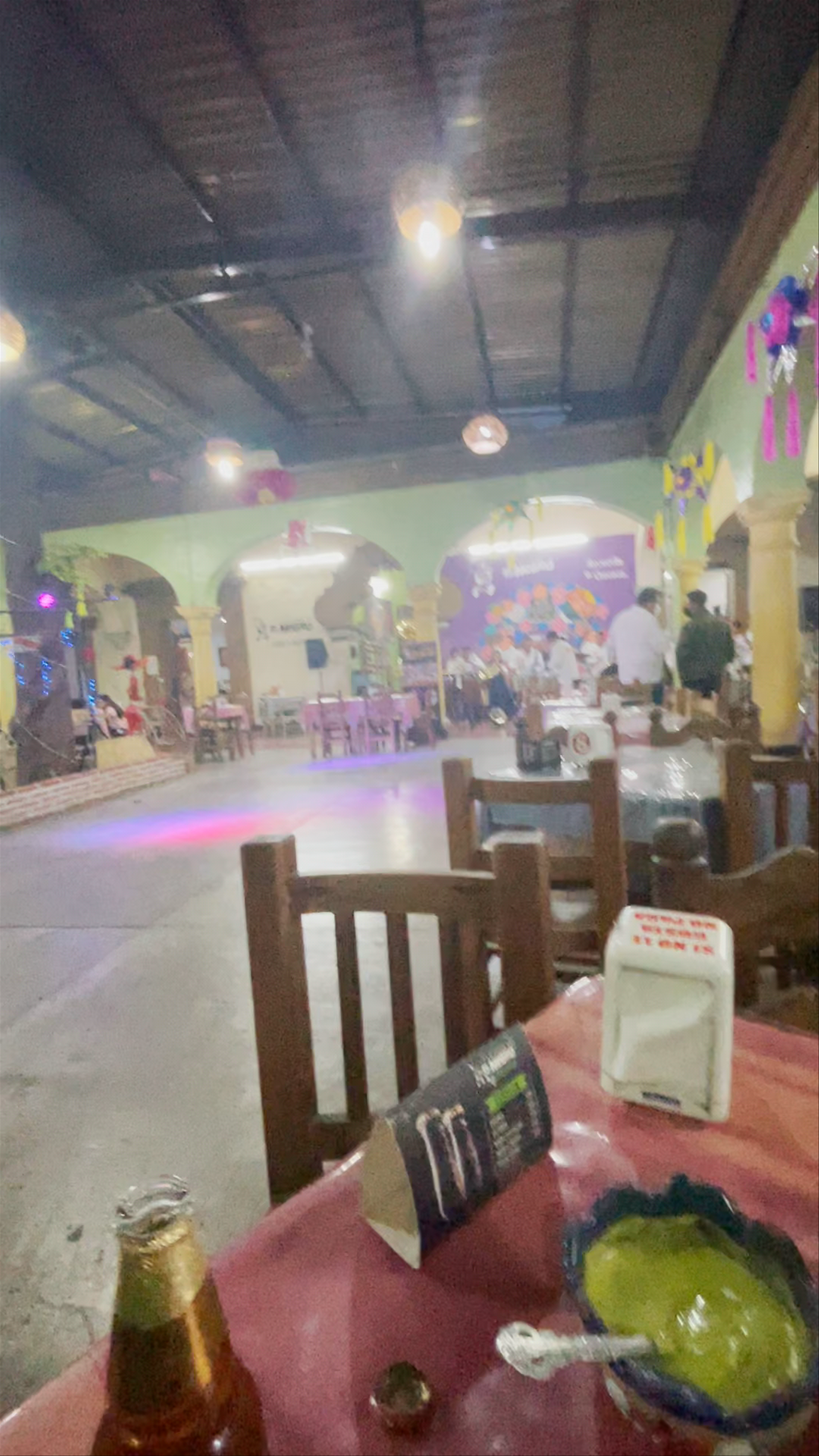 Tlayudas El Negro: Traditional Oaxacan Flavor & Live Music